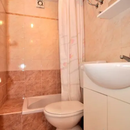 Apartman Vila Vida - 17 Splitska Ulica Makarska
